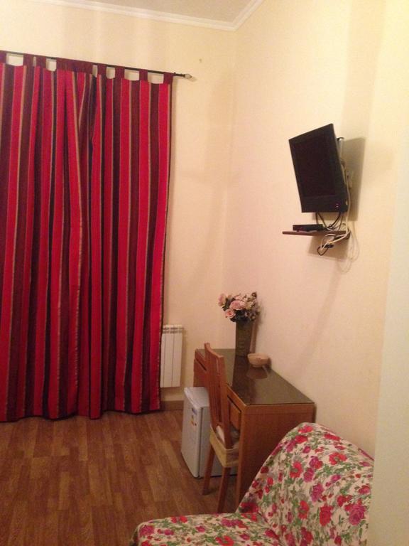 Le Charme House 2 Bed & Breakfast Рим Екстериор снимка