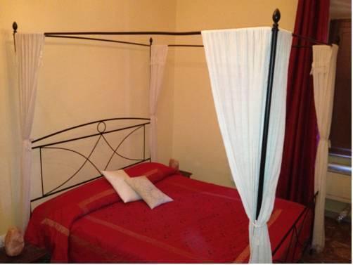 Le Charme House 2 Bed & Breakfast Рим Екстериор снимка